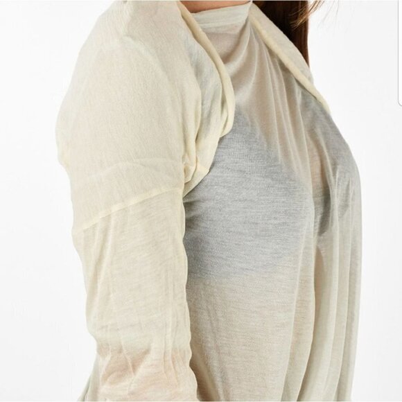 Aviu cashmere shrug - Picture 2 of 6